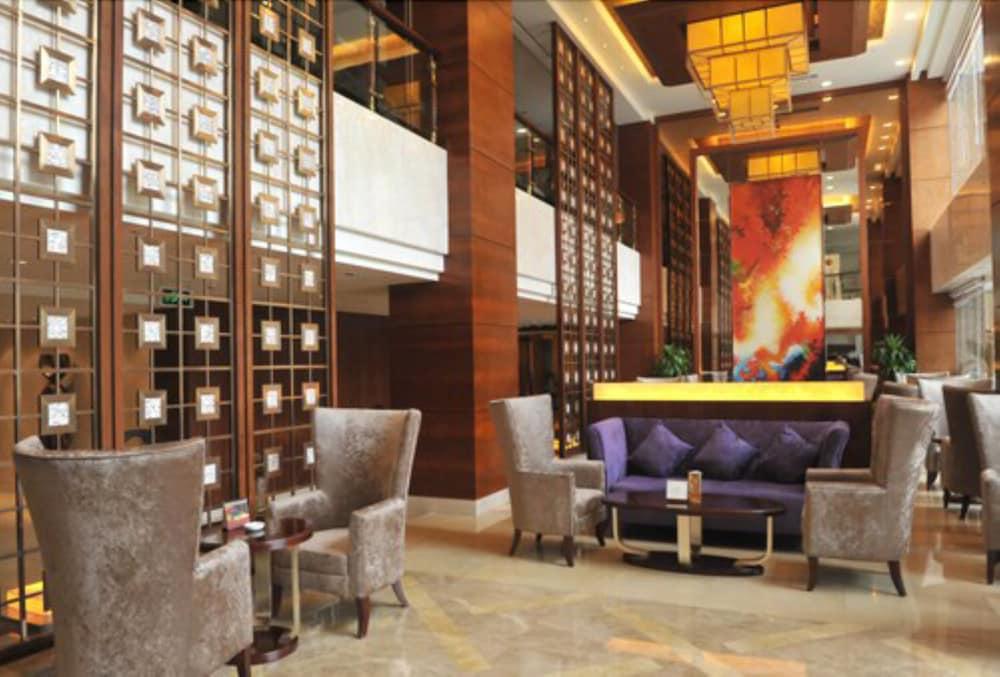 Ramada Shenzhen Baoan Hotel Exterior photo