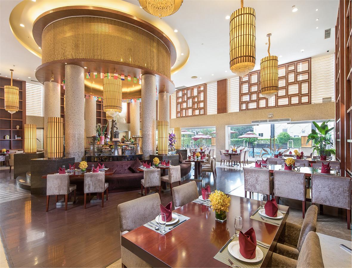 Ramada Shenzhen Baoan Hotel Exterior photo