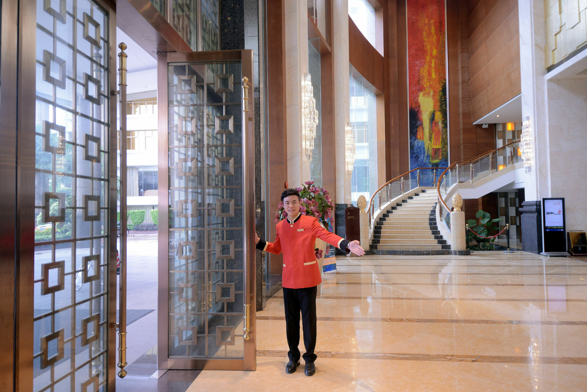 Ramada Shenzhen Baoan Hotel Exterior photo